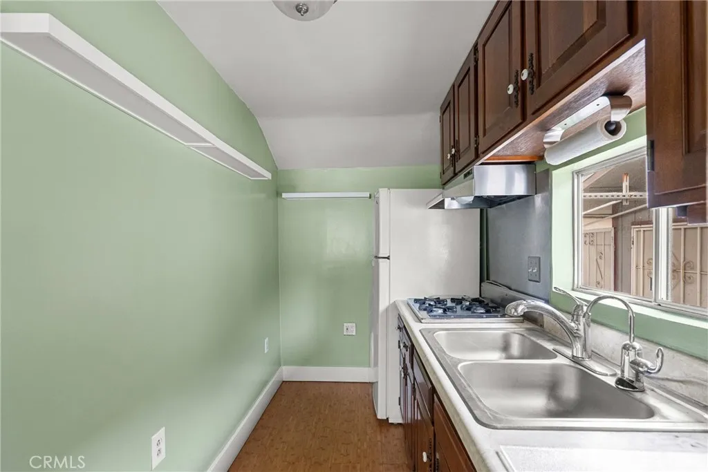 6190 Mesa, Los Angeles, California 90042 home-pic-18